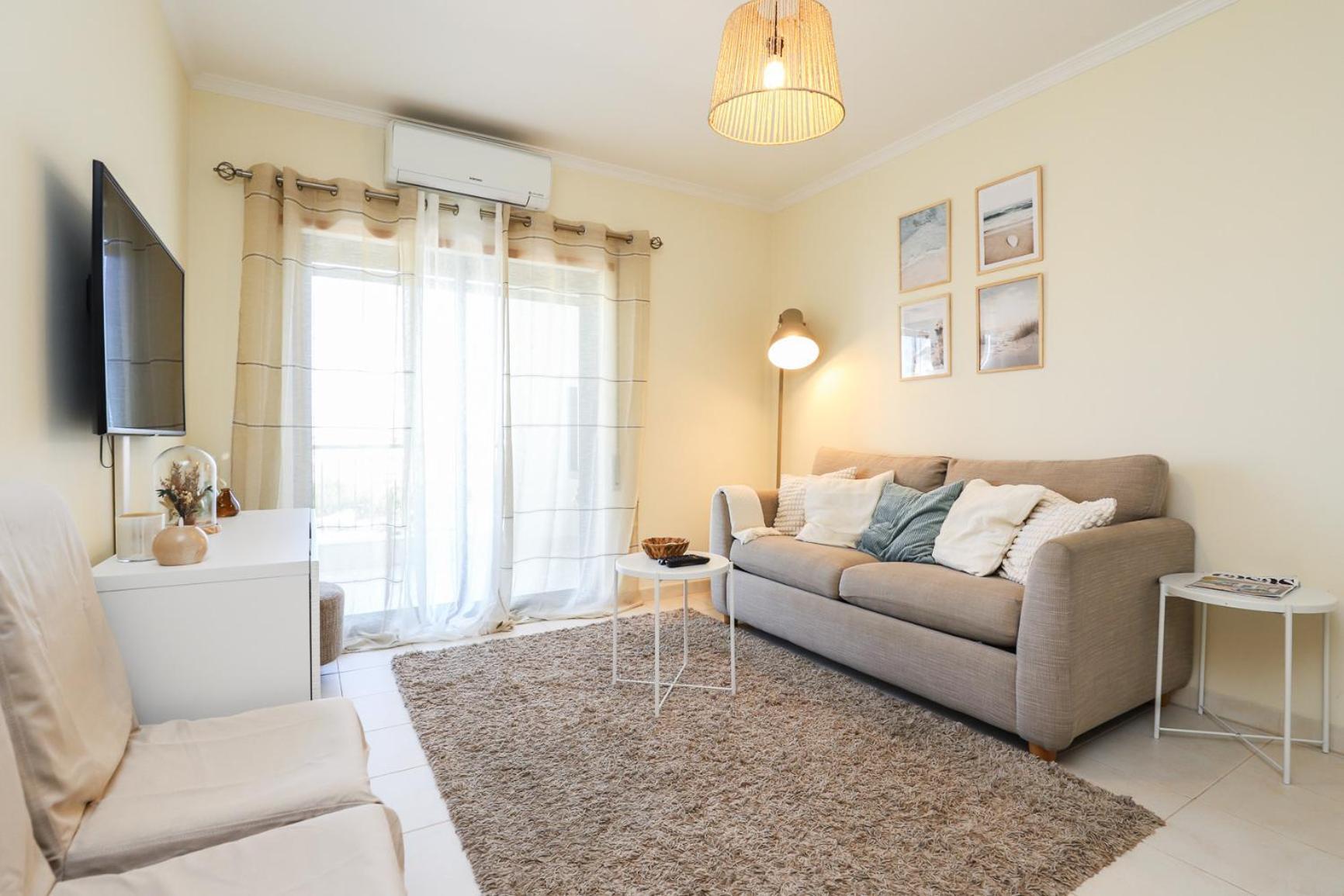 Charming Flat 10 Min Walk To Beach Apartment Albufeira Exterior photo